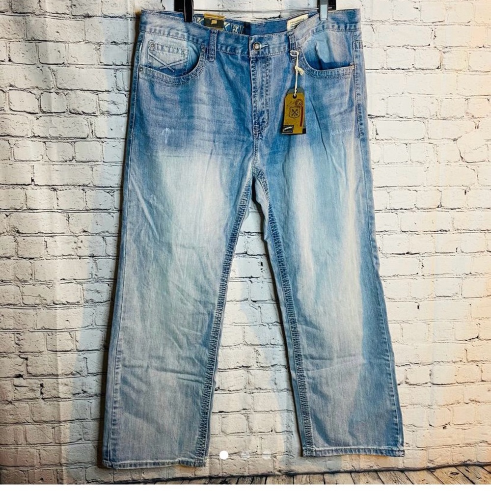 Axel Men’s Treadwell Relaxed Straight Light Blue Denim Jeans Waist 38